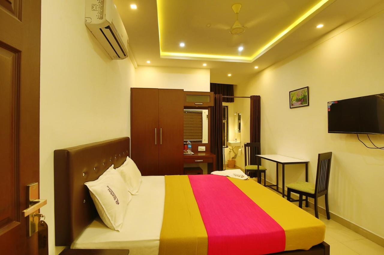 Karibu Residency Hotel Malappuram Exterior foto